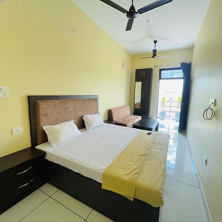 Bld Restaurant And Home Stay Dehradun Bagian luar foto