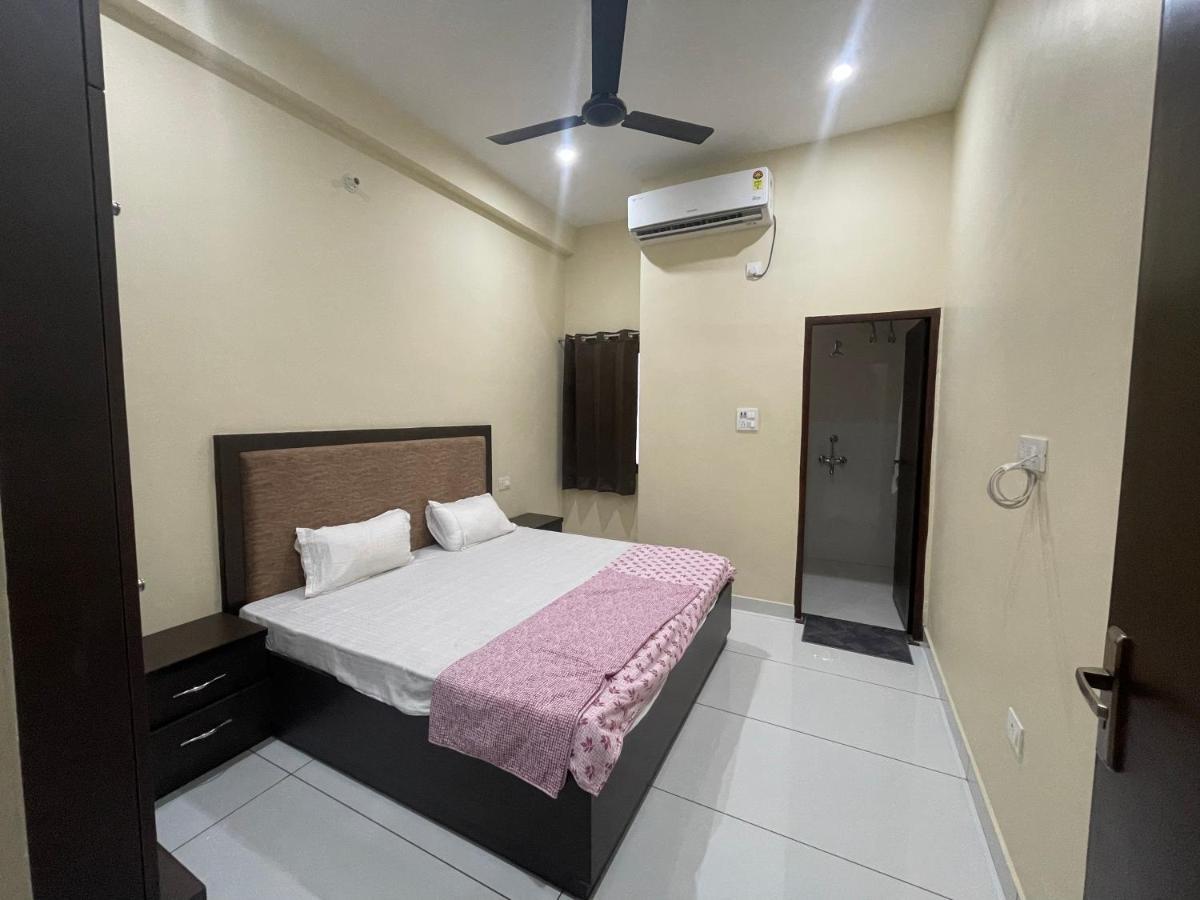 Bld Restaurant And Home Stay Dehradun Bagian luar foto