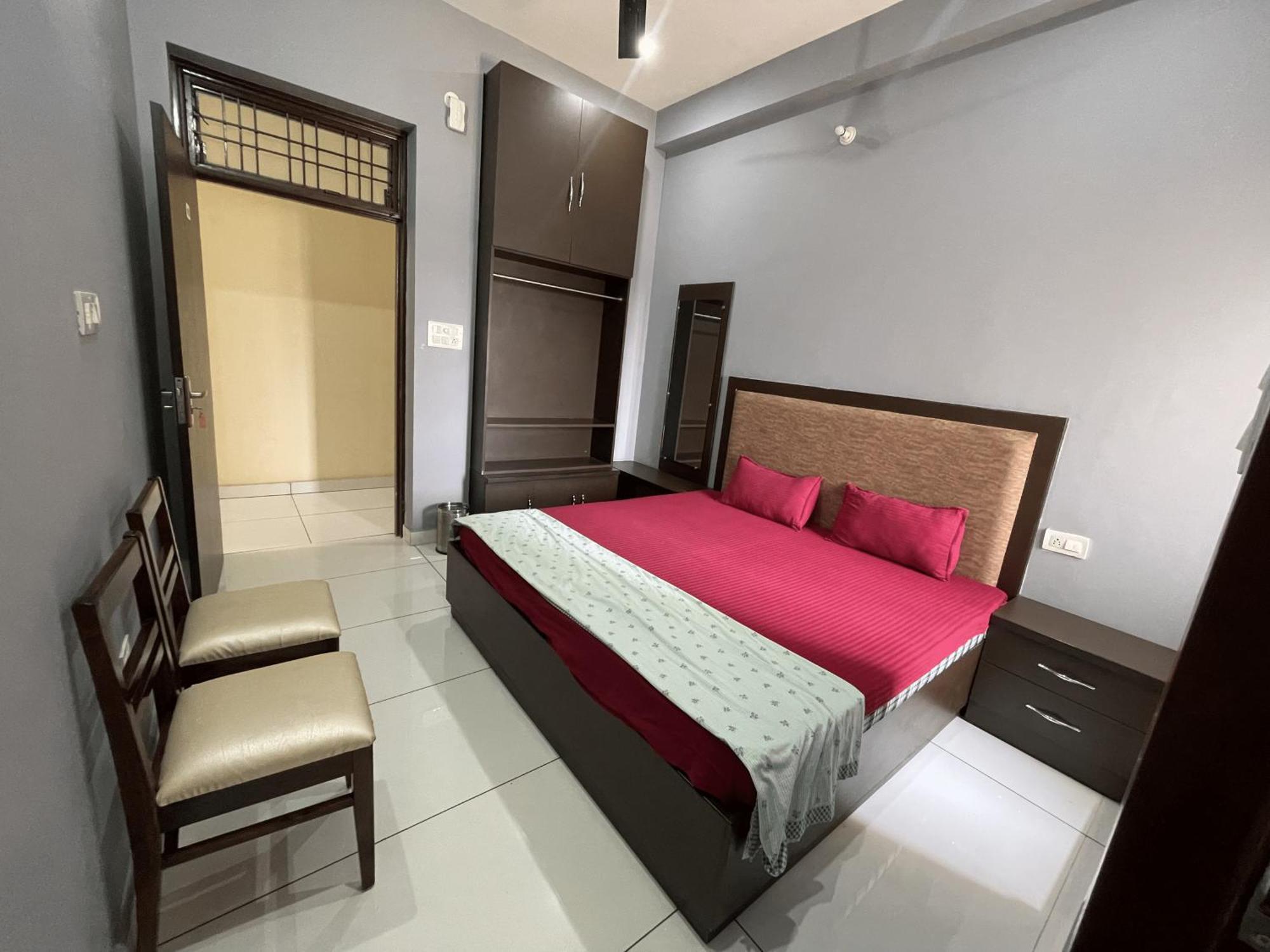 Bld Restaurant And Home Stay Dehradun Bagian luar foto